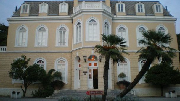 Дворец короля Николы на Барской Ривьере