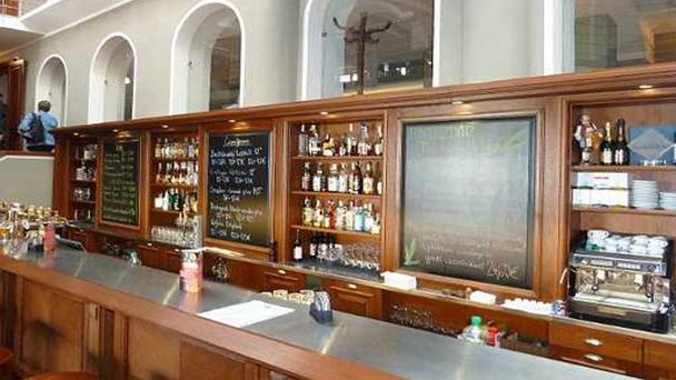 Паб с пивоварней Bratislavsky mestiansky pivovar в Братиславе