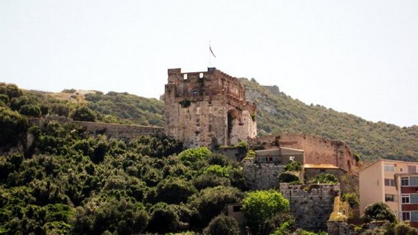 Мавританский замок на Гибралтаре Мавританский замок на Гибралтаре