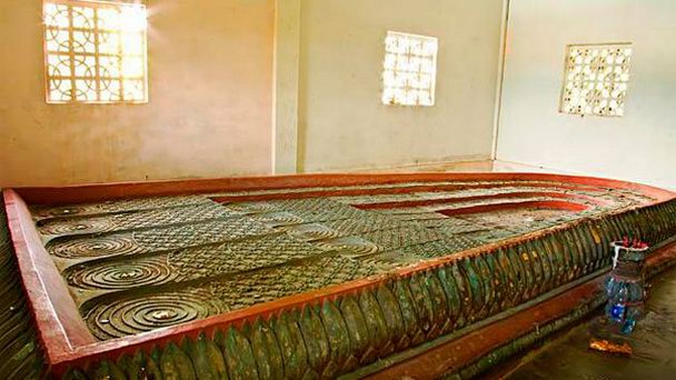 Стопа Будды на Самуи