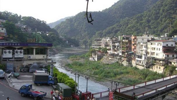 Водопад Wulai в Тайпее