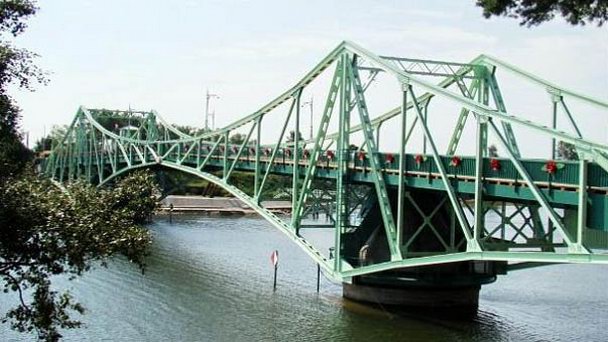 Мост Оскара Калпака в Лиепаи