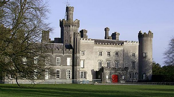 Замок Таллиналли в Уэстмите