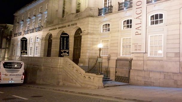 Ресторан O Comercial в Порту