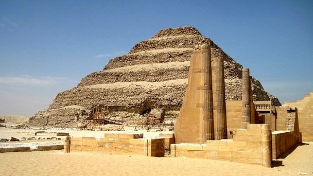 Пирамиды Саккары в Гизе