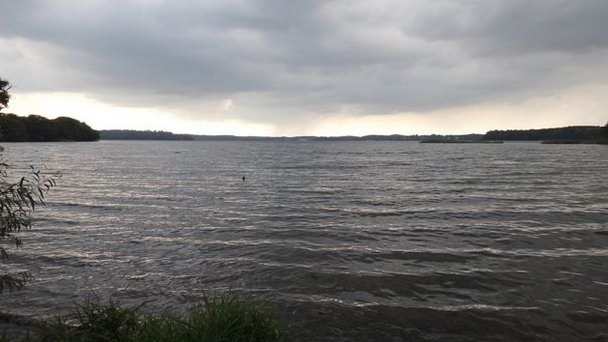 Озеро Келлерзе в Шлезвиг-Гольштейне