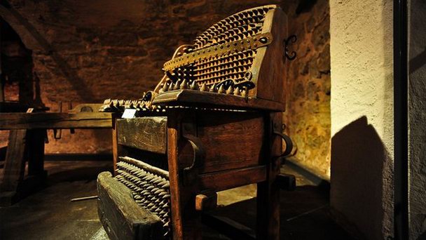 Музей инструментов средневековых пыток в Праге Музей инструментов средневековых пыток в Праге