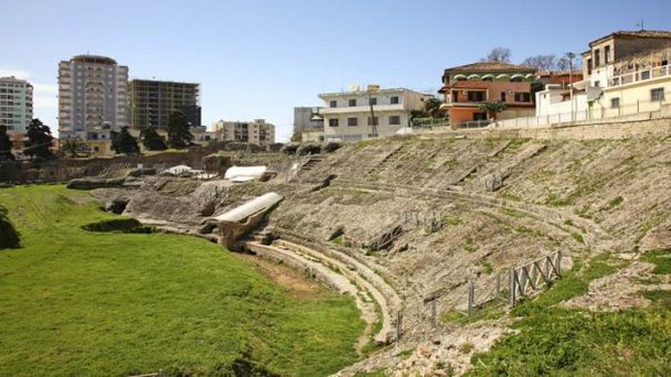 Античный амфитеатр в Дурресе