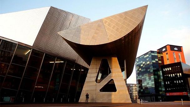 Выставочный центр Лоури в Англии