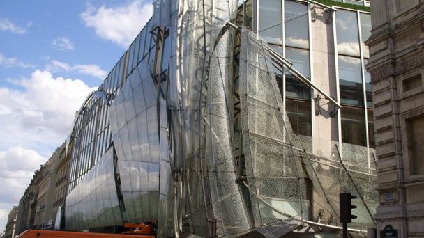 Торговый центр Drugstore Publicis в Париже Торговый центр Drugstore Publicis в Париже