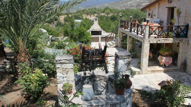 Деревня Лания в Тродосе