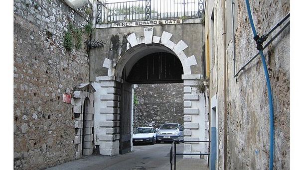 Ворота Принца Эдварда на Гибралтаре Ворота Принца Эдварда на Гибралтаре