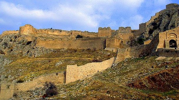 Крепость Акрокоринф на Пелопоннесе