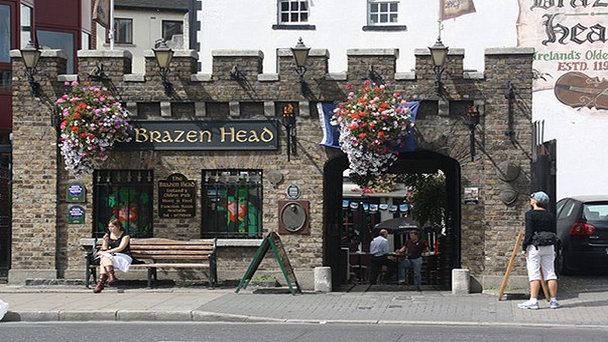 Паб Brazen Head в Дублине