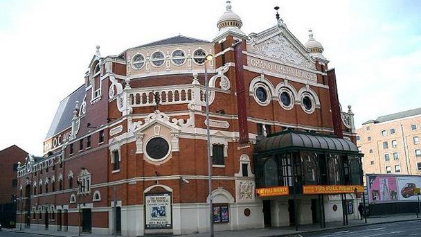 Опера в Белфасте в Северной Ирландии