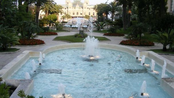 Сады и терасса казино Монте-Карло Сады и терасса казино Монте-Карло