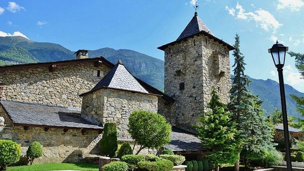 Замок Каса де ла Валль в Андорре ла Велла