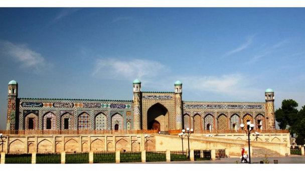 Дворец Худояр Хана в Фергана-Шахе