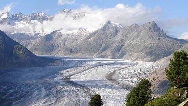 Ледник Алеч в Бернских Альпах