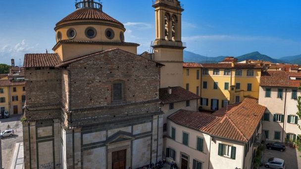 Базилика Богоматери у тюрьмы (Basilica di Santa Maria delle Carceri) в Тоскане