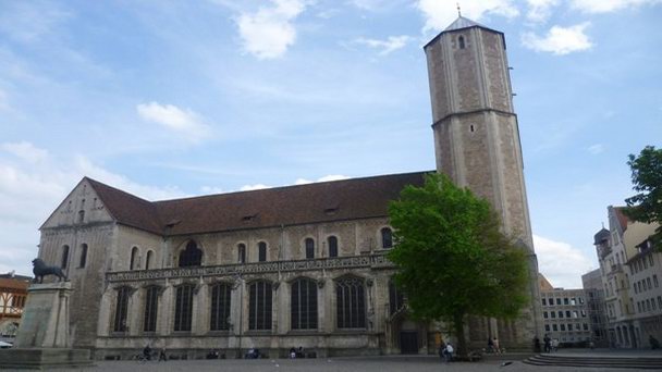 Собор святого Власия в Нижней Саксонии