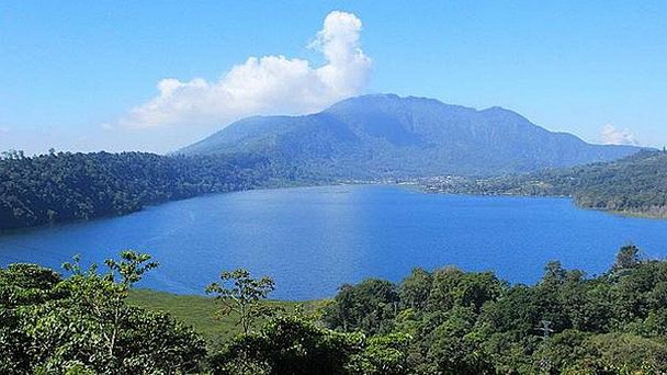 Озеро Буян на Бали