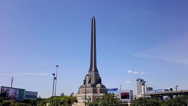 Монумент Победы в Бангкоке