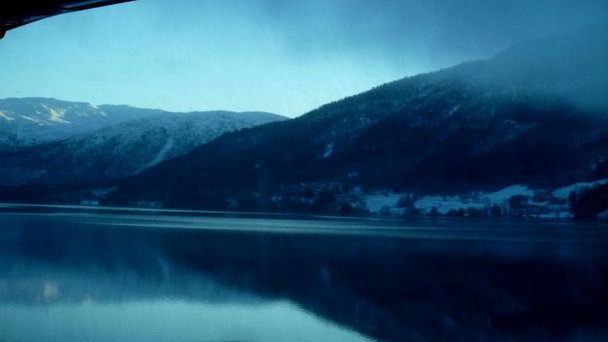 Озеро Lonavatnet в Регионе Фьордов