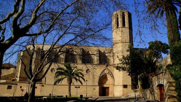 Музей в монастыре Педральбес в Барселоне Музей в монастыре Педральбес в Барселоне