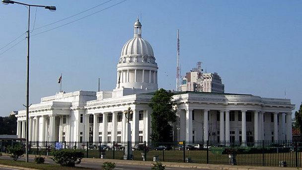 Здание городского муниципального совета в Коломбо