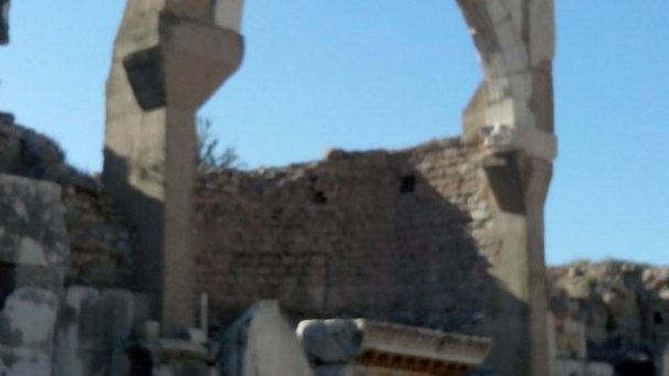 Фонтан Поллио в Кушадасы