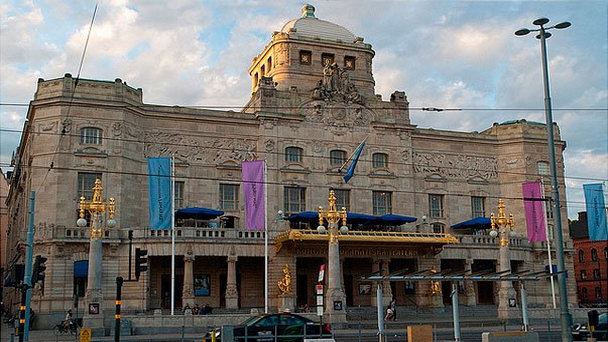 Королевский драматический театр в Стокгольме Королевский драматический театр в Стокгольме