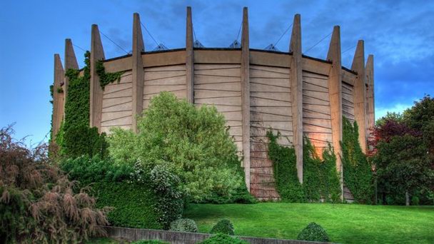 Рацлавицкая панорама во Вроцлаве Рацлавицкая панорама во Вроцлаве