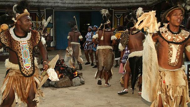Этническая деревня Леседи в Йоханнесбурге