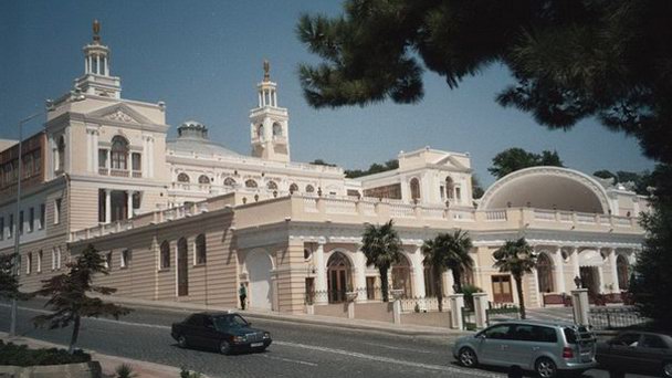 Улица Ниязи в Баку