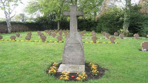 Памятник советским гражданам в Карлсруэ в Баден-Вюртемберге