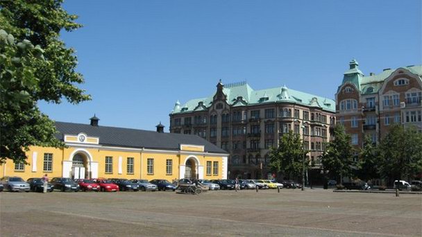 Площадь Дроттнингторген в Мальмо