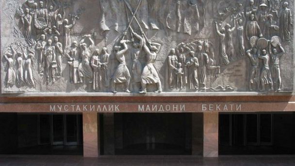 Станция метро Площадь Независимости в Ташкенте