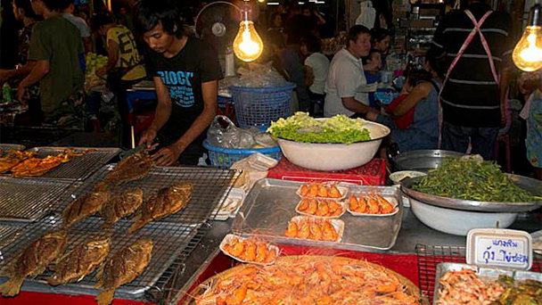 Ночной рынок Паттайи в Паттайи