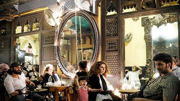 Кафе Fishawi`s Coffeehouse в Каире