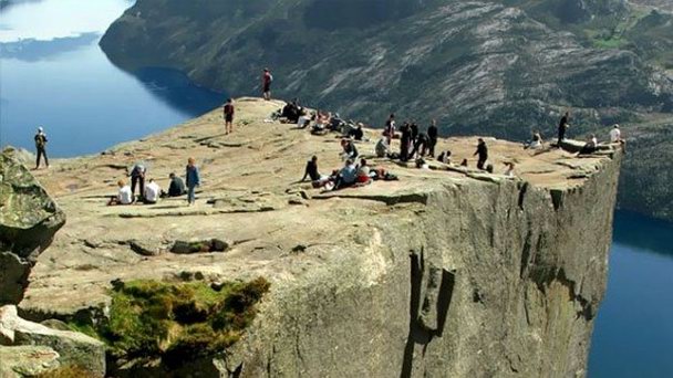 Прекестулен Кафедра Проповедника в Регионе Фьордов