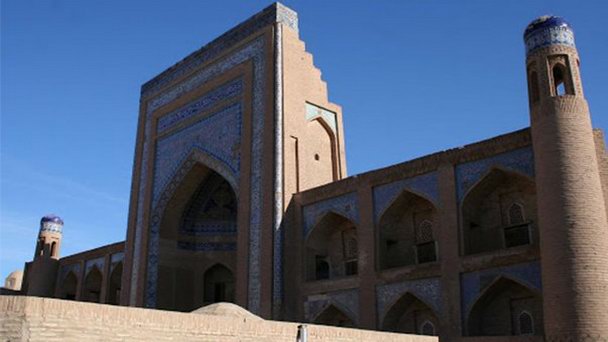 Медресе Алла-Кули-хана в Хиве