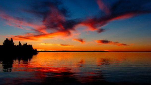 Озеро Колд-Лейк в Альберте