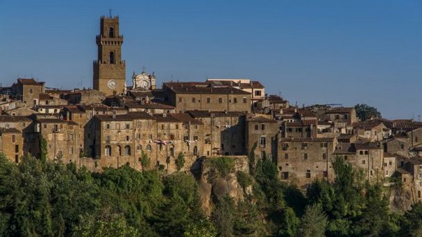 Древний город Питильяно в Тоскане