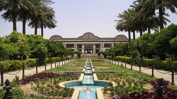 Сад Наренжестан в Ширазе