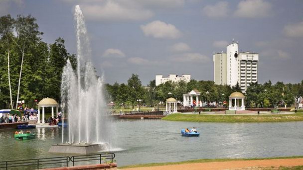 Парк Победы в Молодечно в Минской области