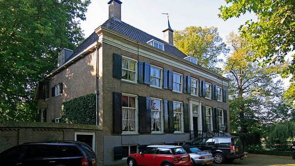 Особняк Меркеркен в Гааге