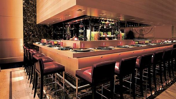 Ресторан LAtelier de Joel Robuchon в Париже