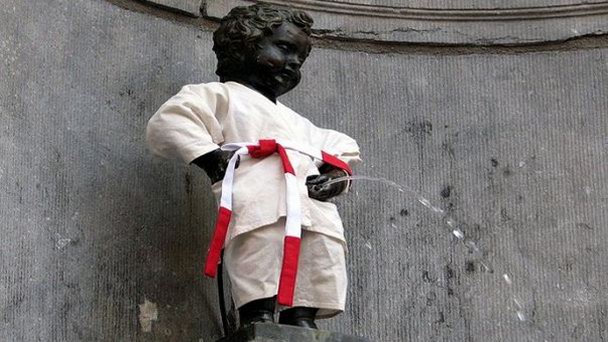 Фонтан Маннекен Пис в Брюсселе