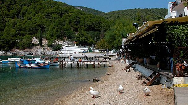 Пляж Агнонтас в Северных Спорадах